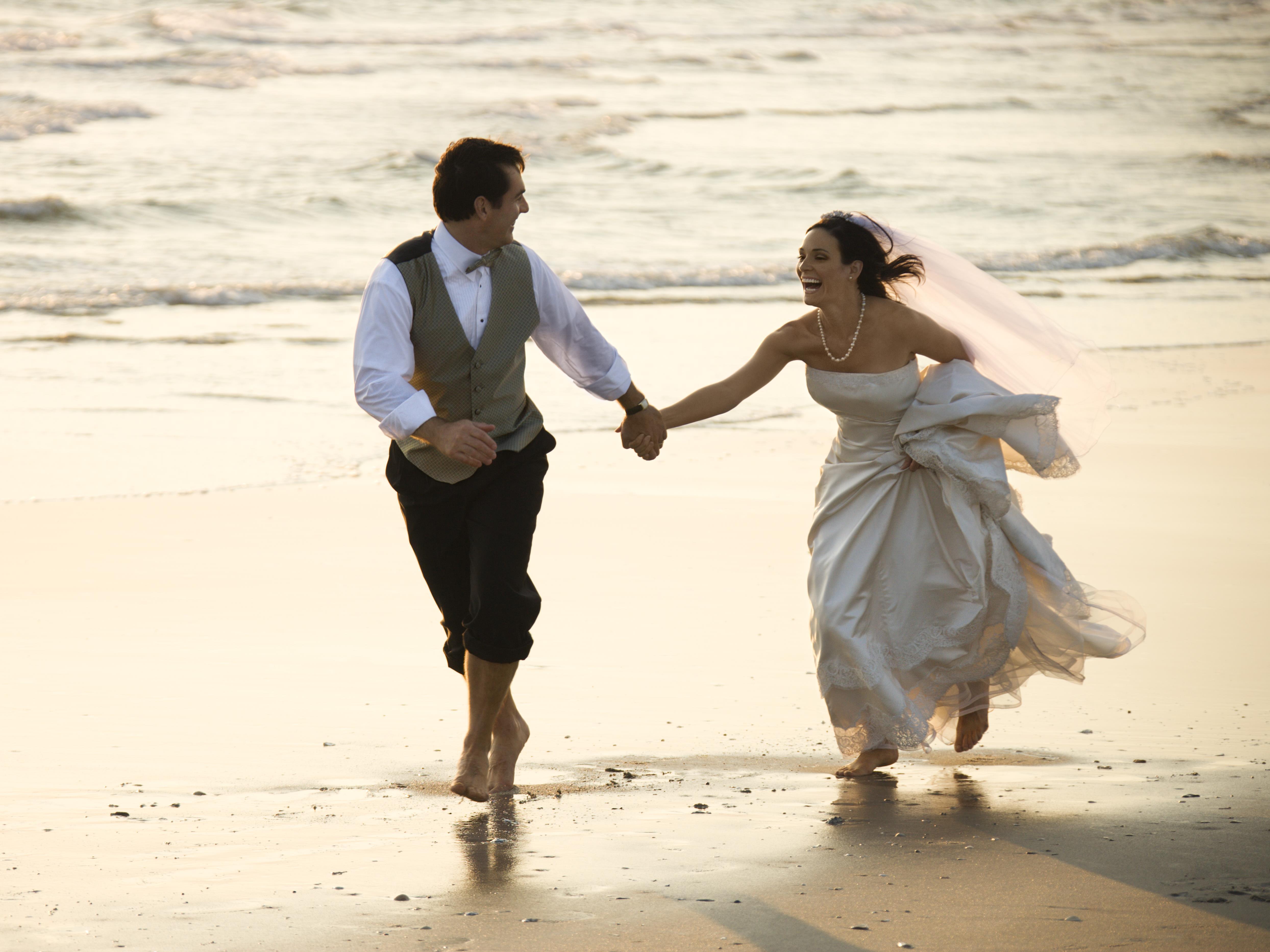 Pezula Nature Retreat Knysna Exteriör bild A newly married couple